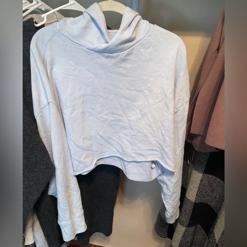 Fabletics size S pullover